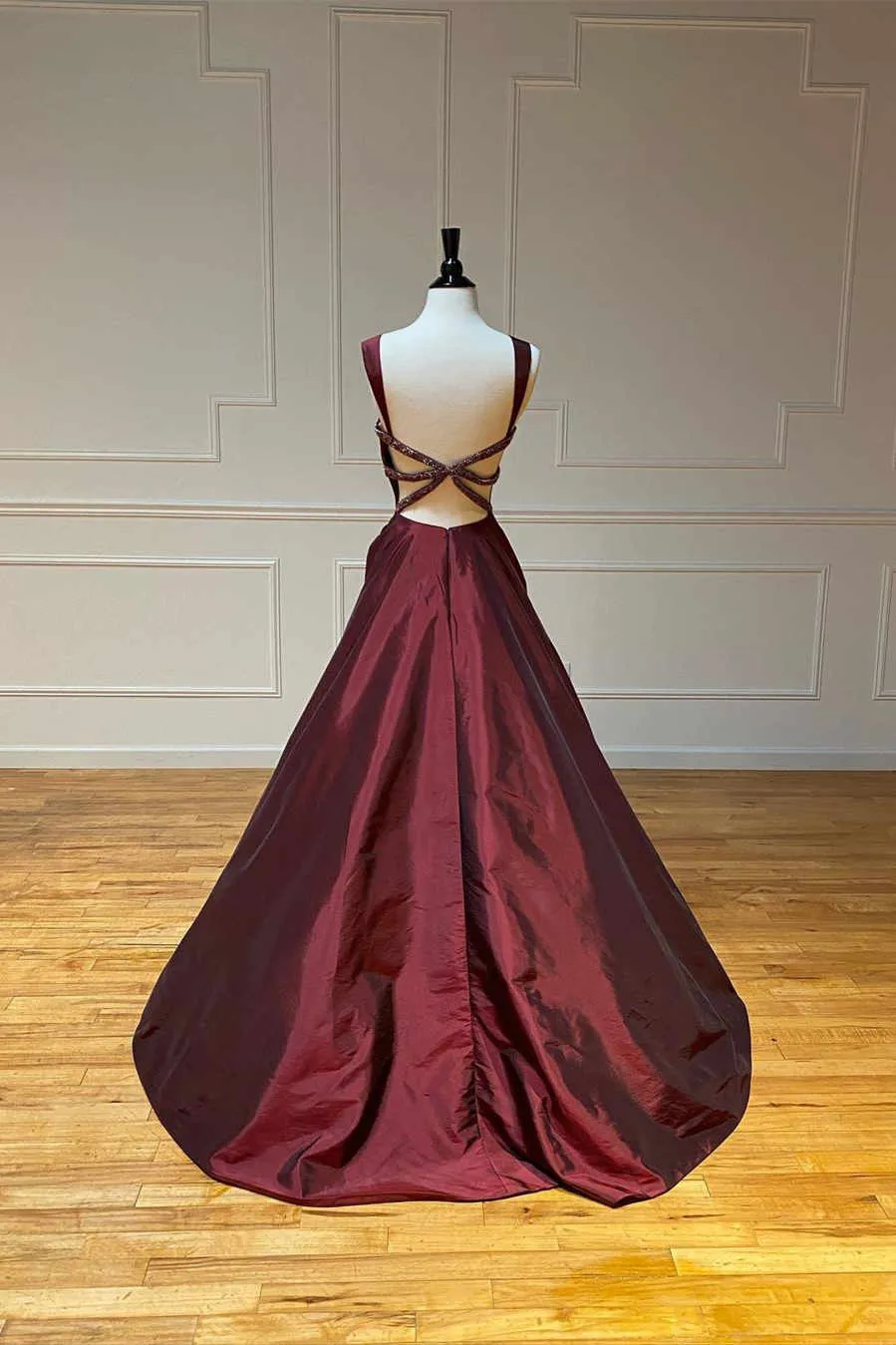 Elegant Backless Wine Red Long Prom Dress